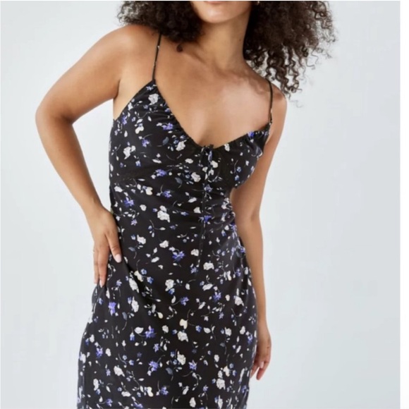 Aritzia Wilfred Naomi 100% Silk Midi Dress - Picture 3 of 10